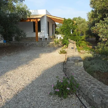 Agroturismo Specchiarussa