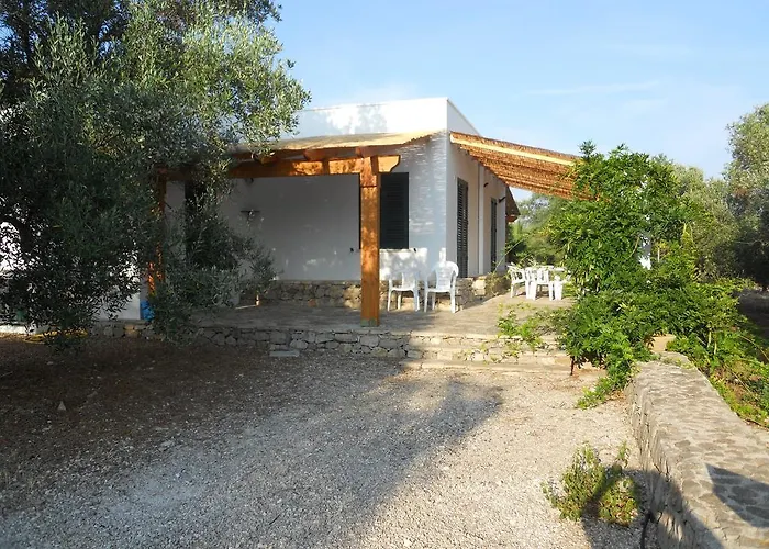 Specchiarussa مزرعة للإقامة مورتشانو دي ليوكا