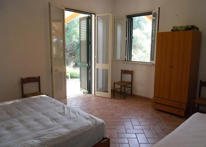 Specchiarussa مزرعة للإقامة مورتشانو دي ليوكا