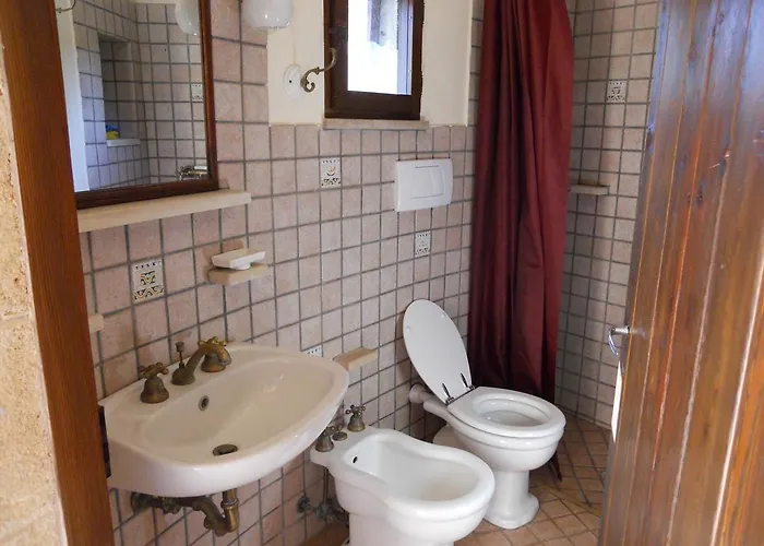 Specchiarussa مزرعة للإقامة *